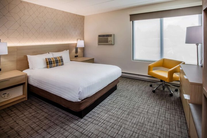 Room 31 of 49