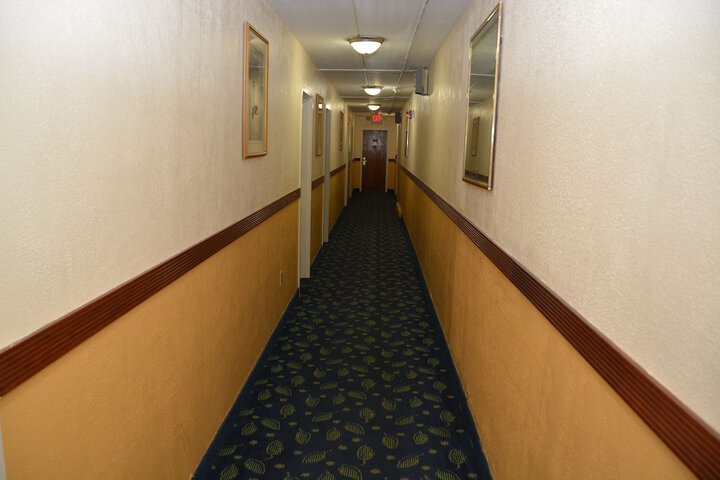 Americas Best Value Inn Geneva