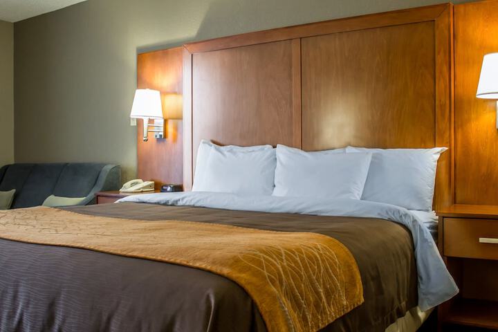 Room 44 of 57