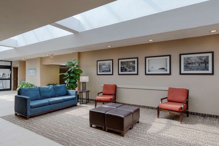 Hotel Interior 17 of 80