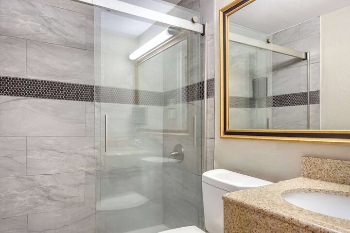 Days Inn by Wyndham Wrightstown McGuire AFB / Bordentown