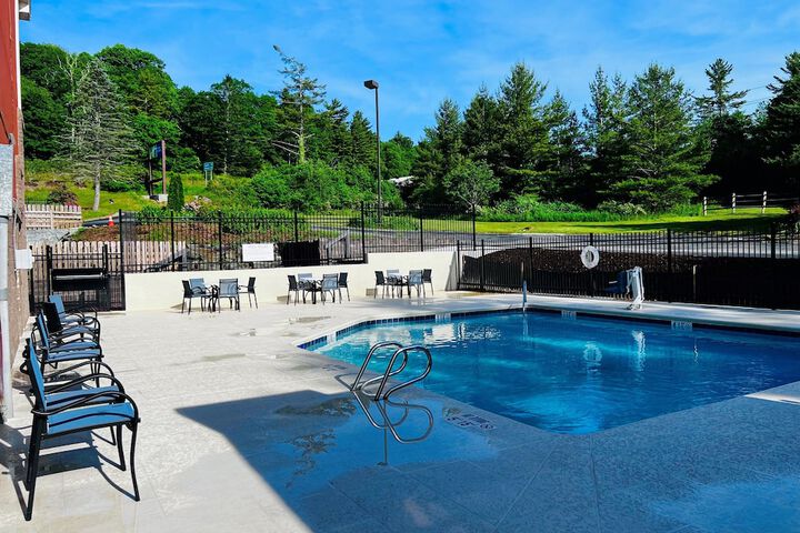 Pool 8 of 59