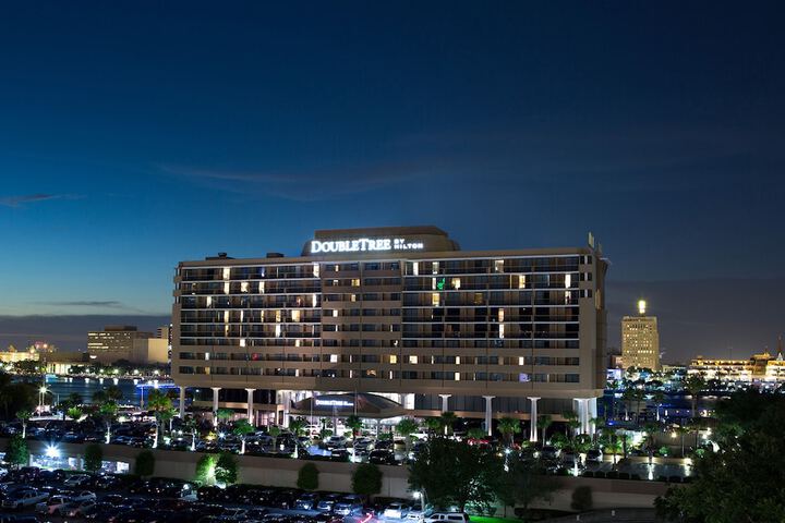 DoubleTree by Hilton Hotel Jacksonville Riverfront