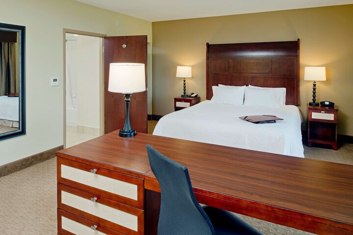 Room 13 of 39