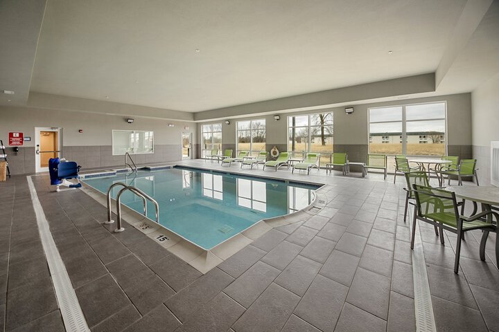 Pool 11 of 61