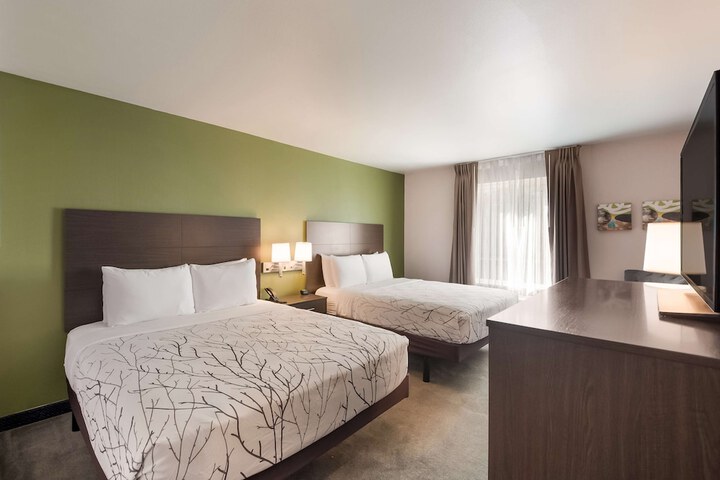 Room 12 of 31