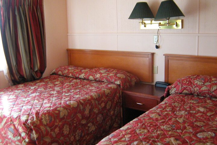 Room 19 of 39
