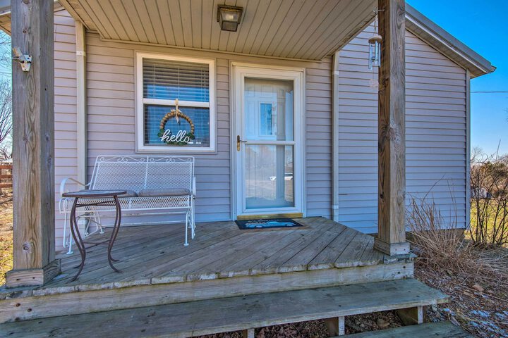 the Brewer Guesthouse Tiny Home w / Patio & Yard!