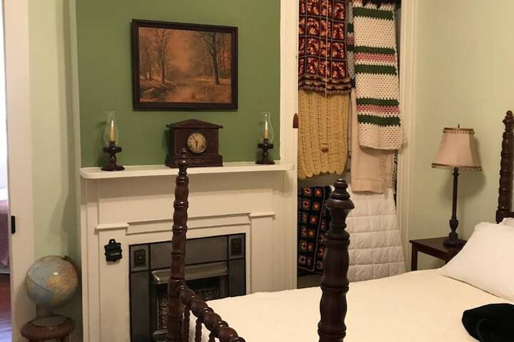 Room 18 of 55