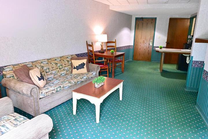 Potawatomi Inn & Cabins