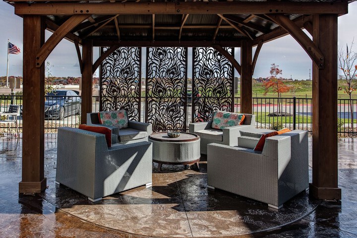 Terrace/Patio 42 of 45
