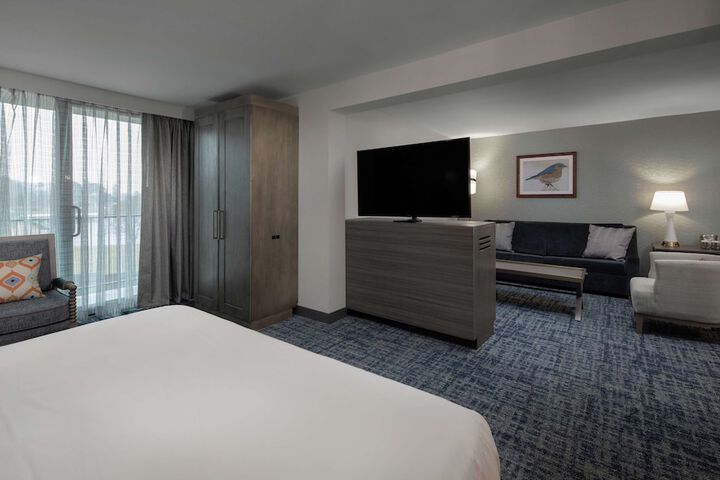 DoubleTree by Hilton Hot Springs