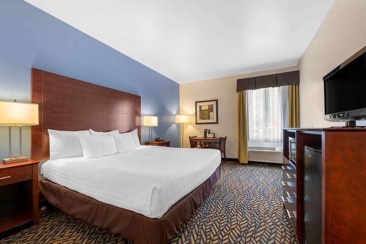 Best Western Plus Covered Bridge Inn