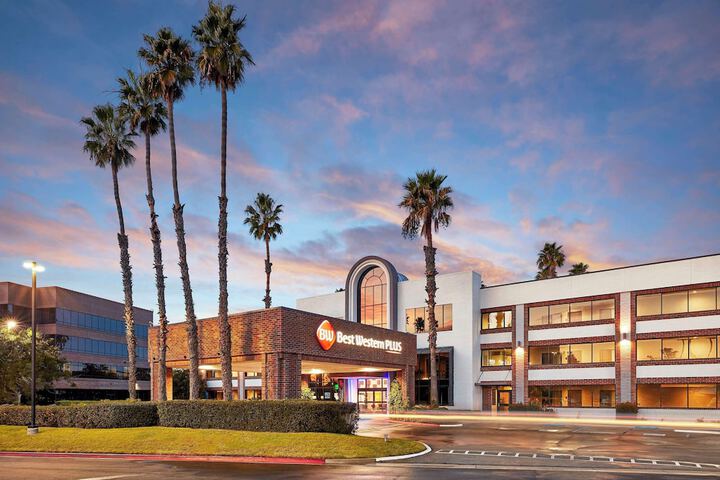 Best Western Plus Meridian Inn & Suites Anaheim-Orange