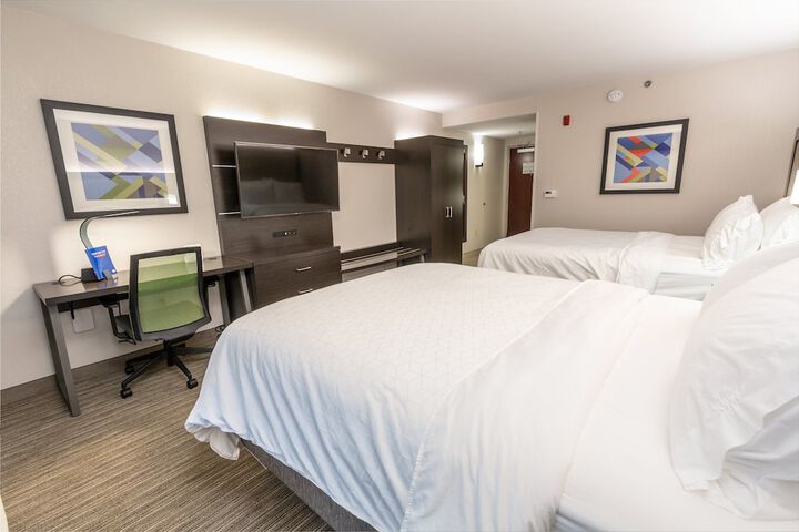Holiday Inn Express Hotel & Suites Tupelo by IHG