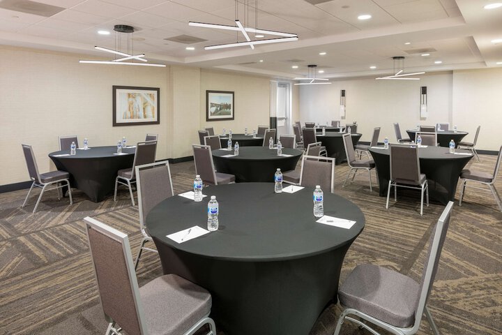 Hilton Garden Inn Silver Spring White Oak