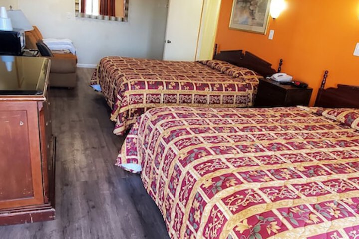 Room 61 of 154