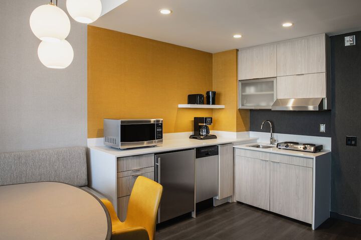 Residence Inn by Marriott Calgary Downtown / Beltline District