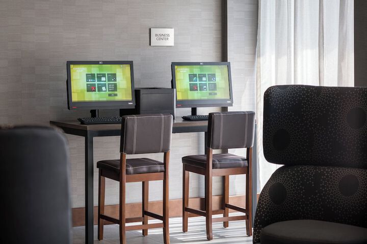 Courtyard by Marriott Pullman