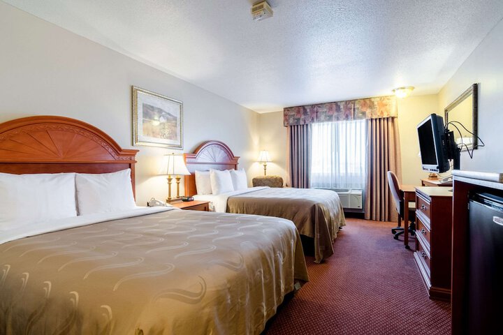 Room 43 of 48
