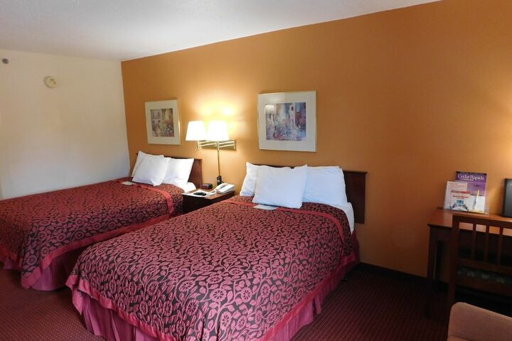 Room 12 of 43