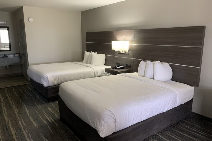 Days Inn by Wyndham Wagoner