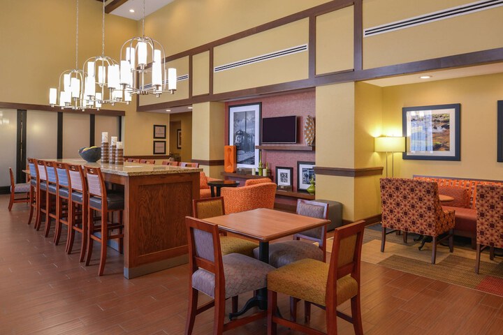 Hotel Interior 9 of 47