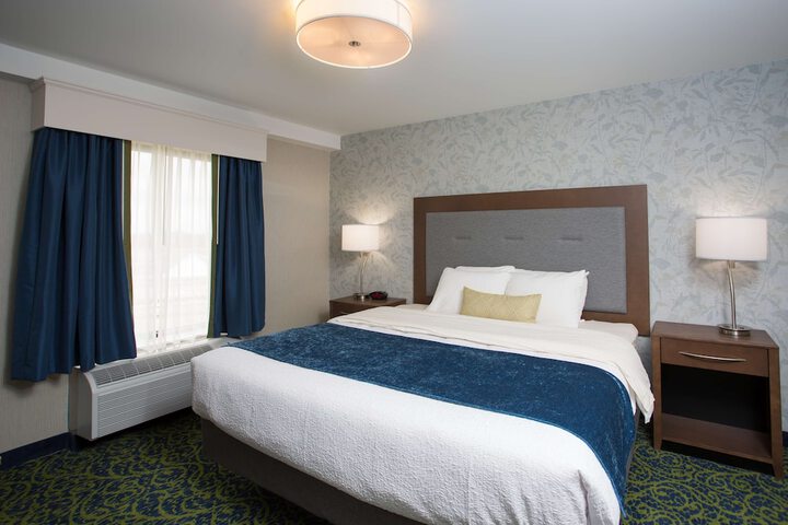 Room 35 of 52