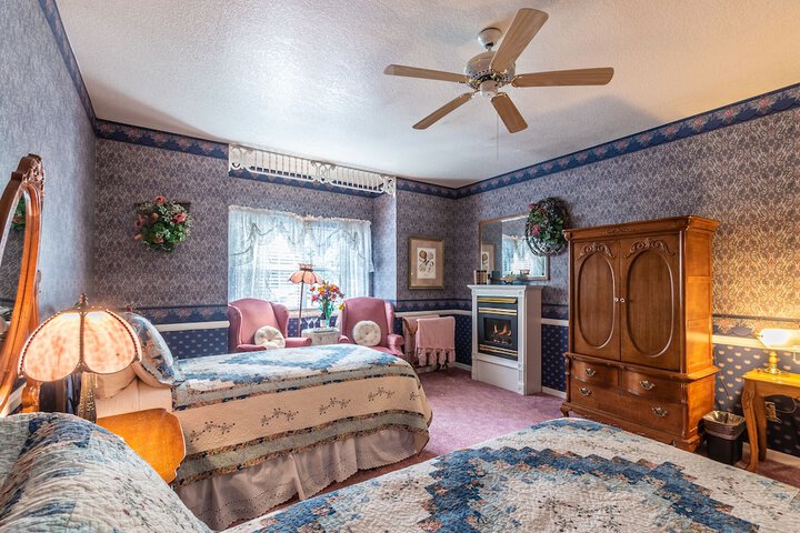 Room 40 of 94