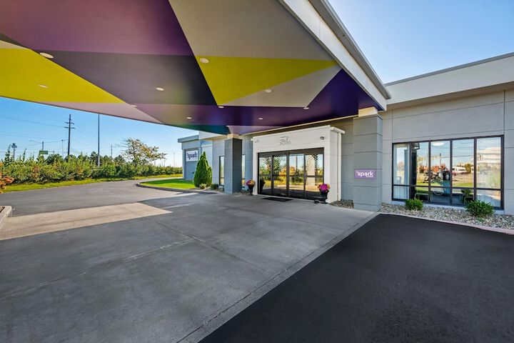 Spark by Hilton Cleveland Beachwood