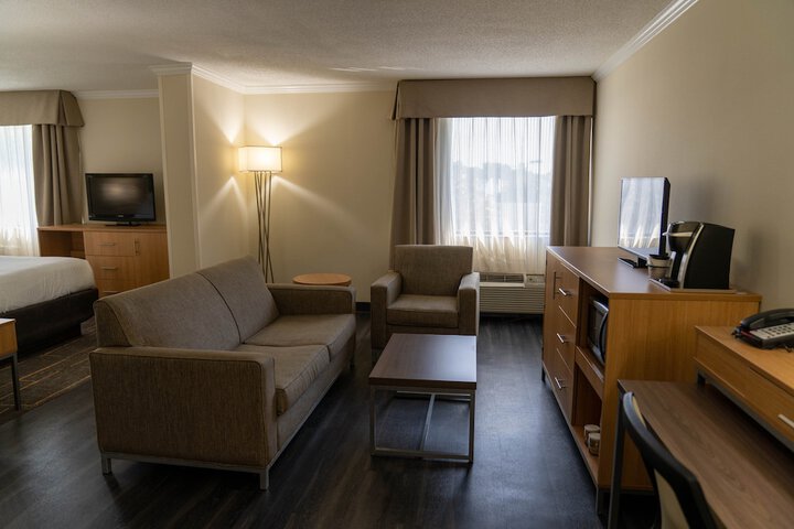 Holiday Inn Greenville by IHG