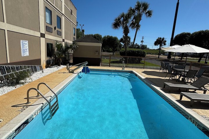 Red Roof Inn Moss Point