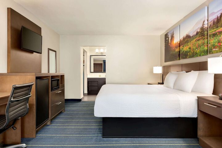 Room 19 of 26