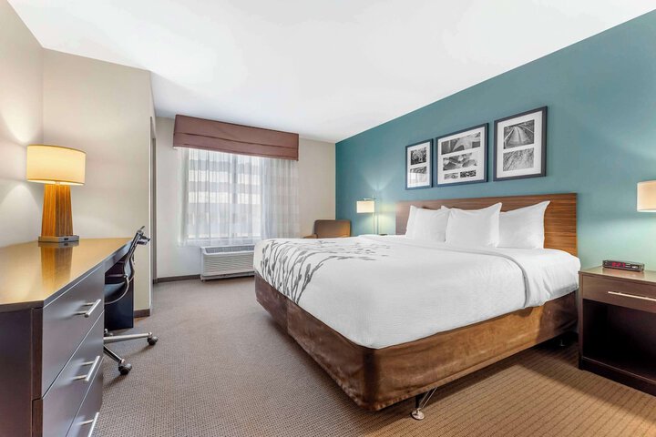 Sleep Inn & Suites Cumberland - LaVale