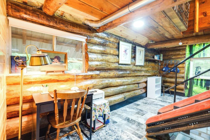 Cozy Elizabethtown Cabin w / Fire Pit!
