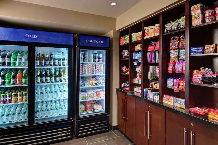 Hilton Garden Inn Albany Airport