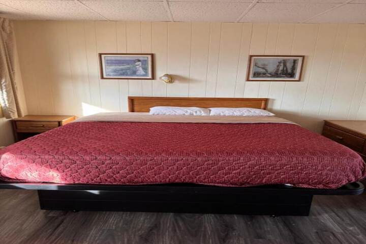 Coachman Motor Lodge
