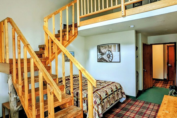 Room 18 of 24