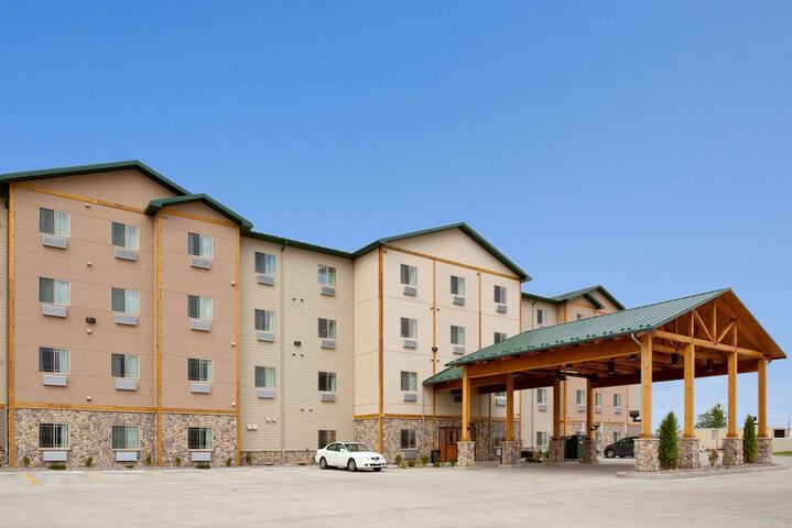 Hotel 2 of 39