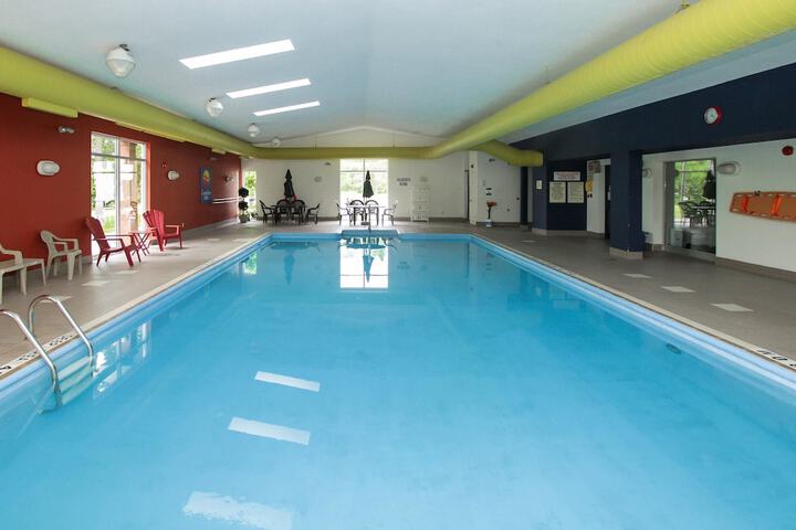 Pool 6 of 34