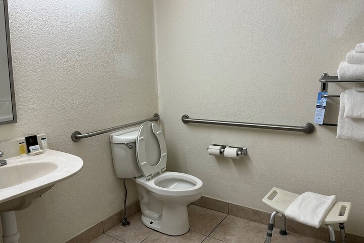 Room 42 of 53