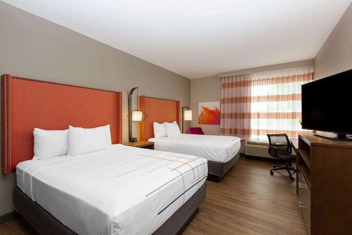 Room 18 of 33