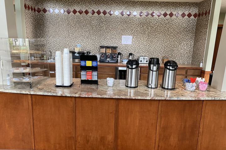Breakfast/Coffee Service 53 of 55