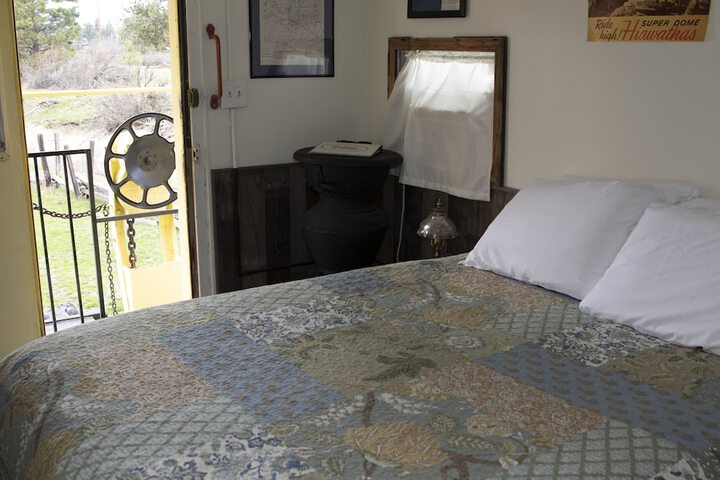 Iron Horse Inn Bed & Breakfast