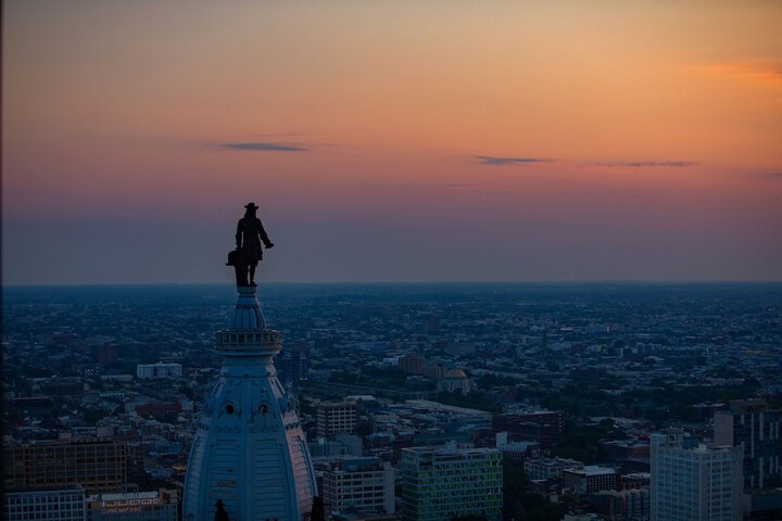 W Philadelphia