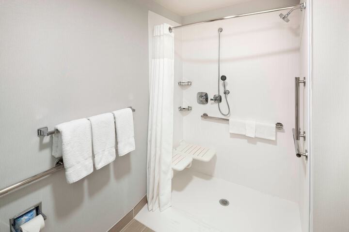 Courtyard by Marriott Pensacola