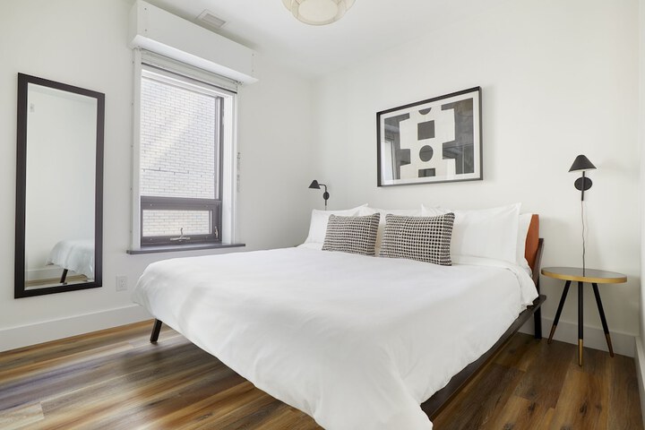 Room 16 of 24