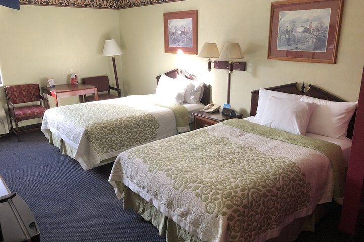 Room 17 of 29