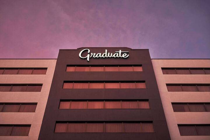Graduate by Hilton Iowa City