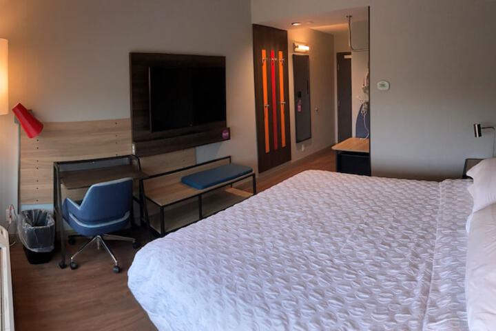 Room 38 of 44